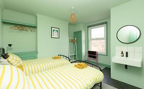 Funky Flat In Margate'S Westbrook Bay
